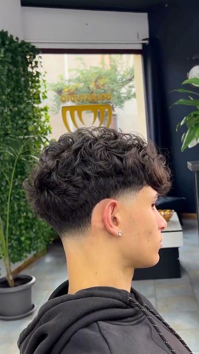 Corte de pelo 2025 para joven 05. Corte de Cabello hombre Taper Fade 1